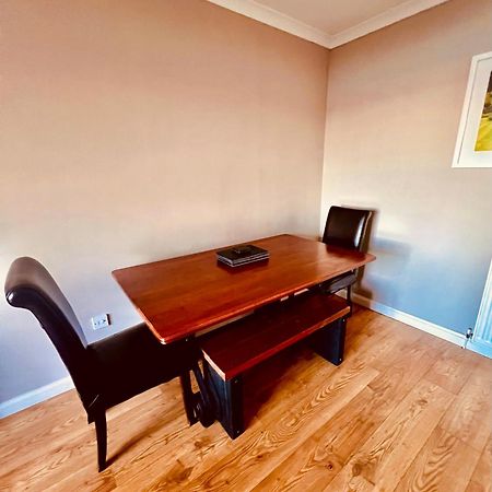 3 Bedroom Harbourside Apartment, Queensferry, 10 Miles From Edinburgh South Queensferry Eksteriør bilde