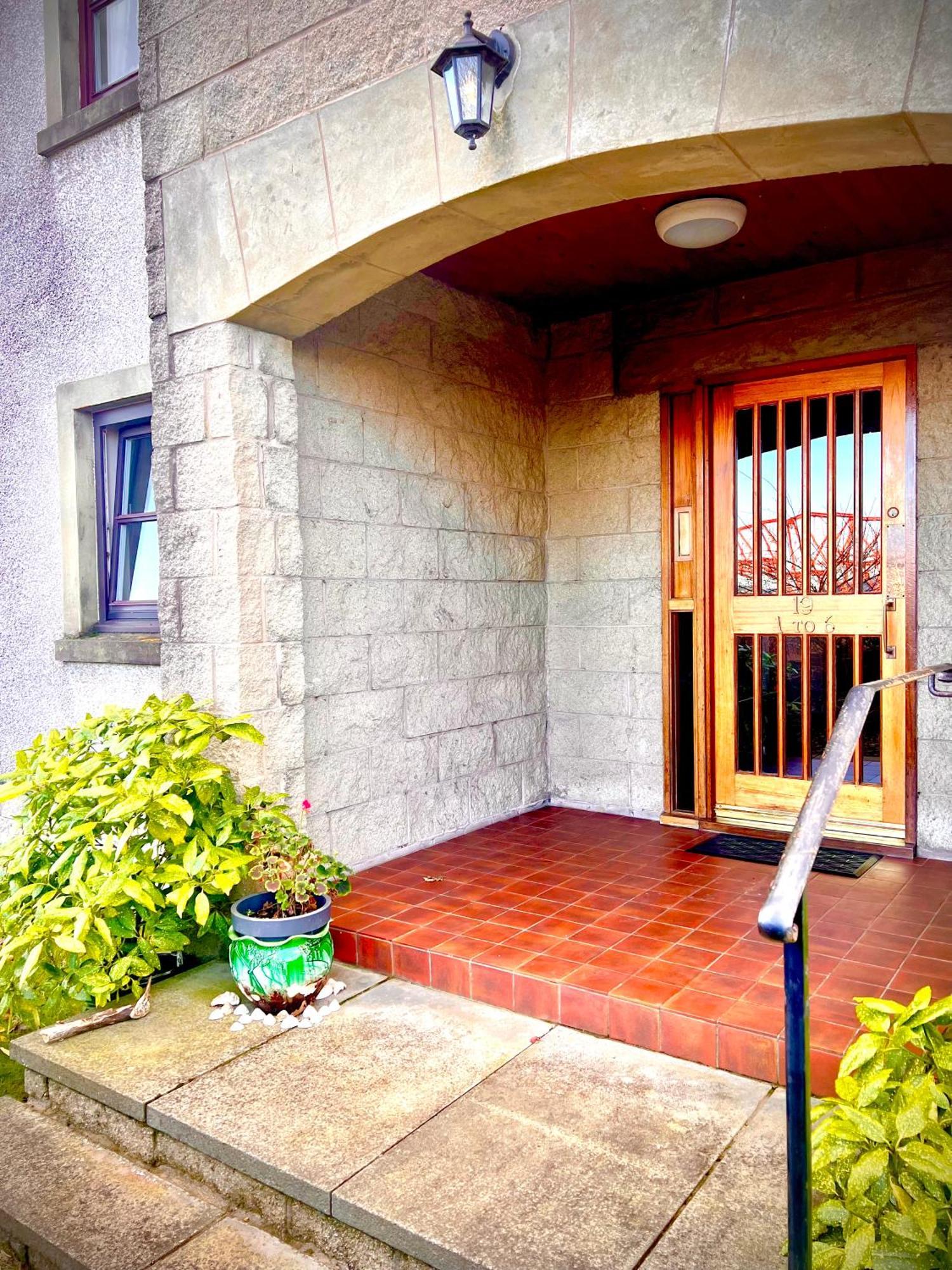3 Bedroom Harbourside Apartment, Queensferry, 10 Miles From Edinburgh South Queensferry Eksteriør bilde